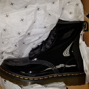 Women's Dr Martens boots